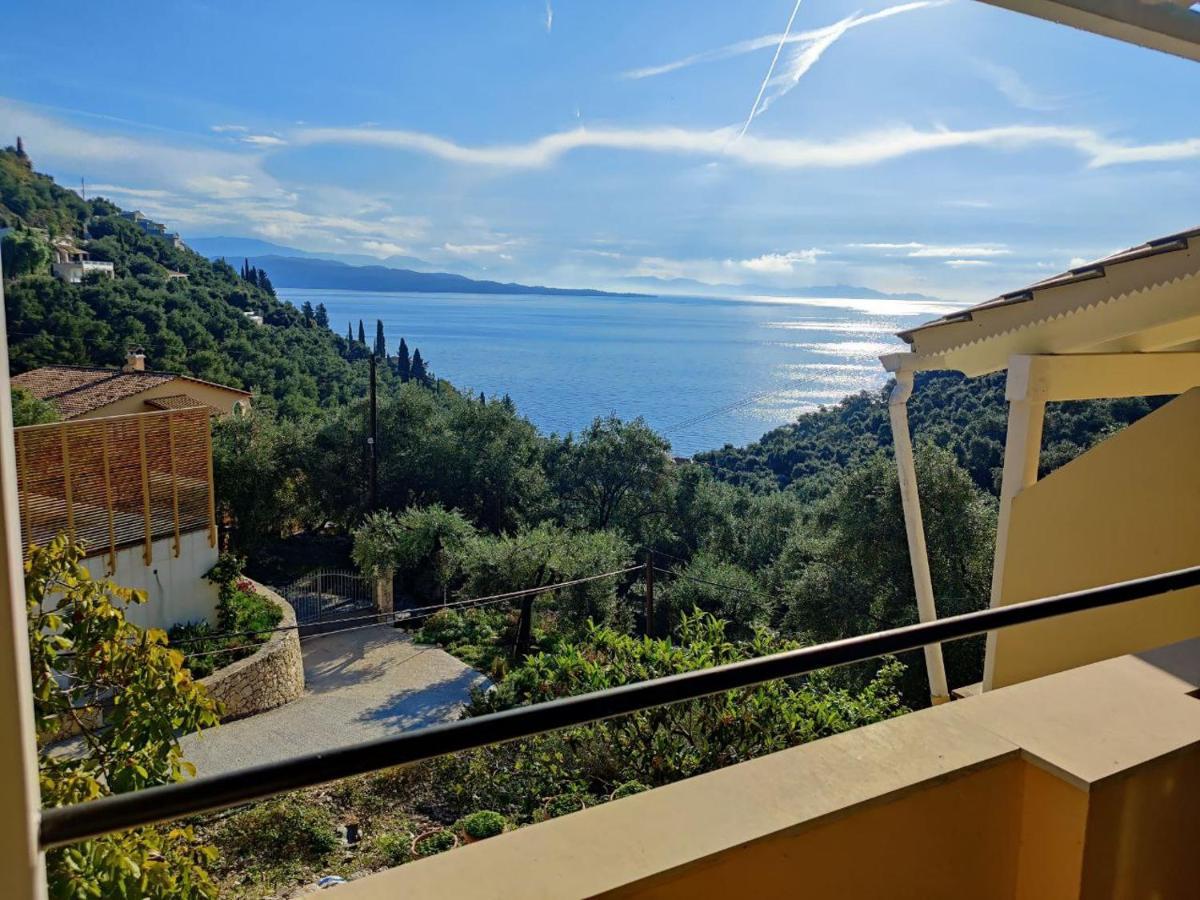 Kaminaki Seaview Apartments Katávolos Eksteriør bilde