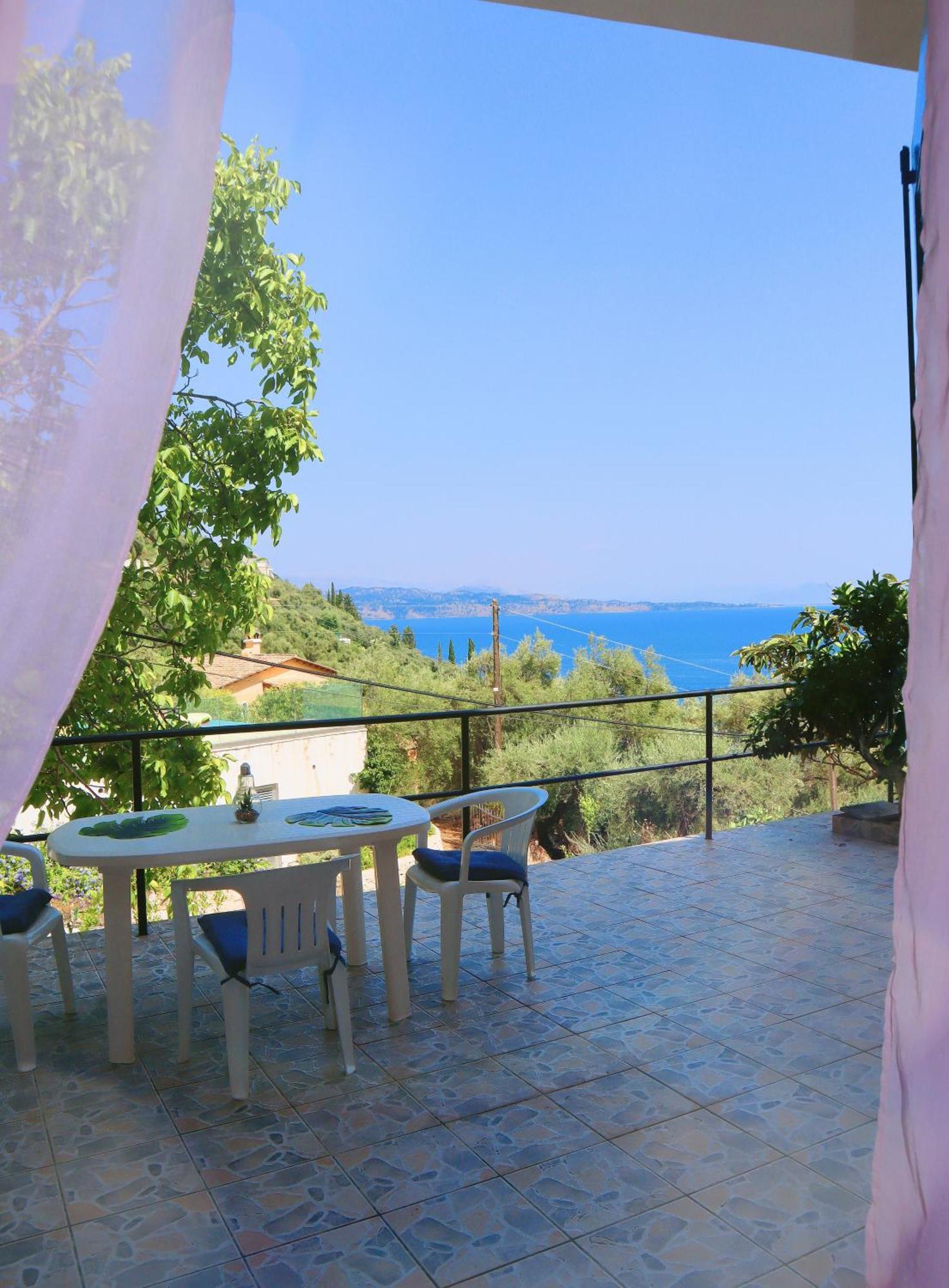 Kaminaki Seaview Apartments Katávolos Eksteriør bilde