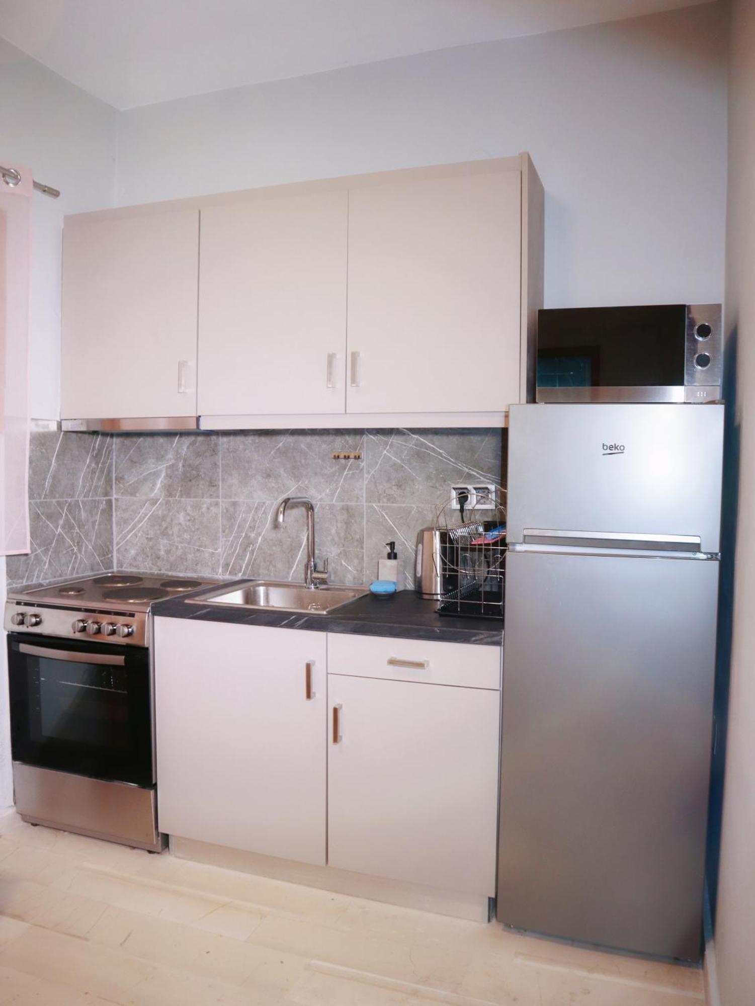 Kaminaki Seaview Apartments Katávolos Eksteriør bilde